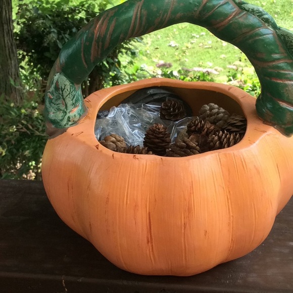 Vtg handmade ceramic pumpkin. 9” x 10”.  Fall yal - Picture 3 of 6
